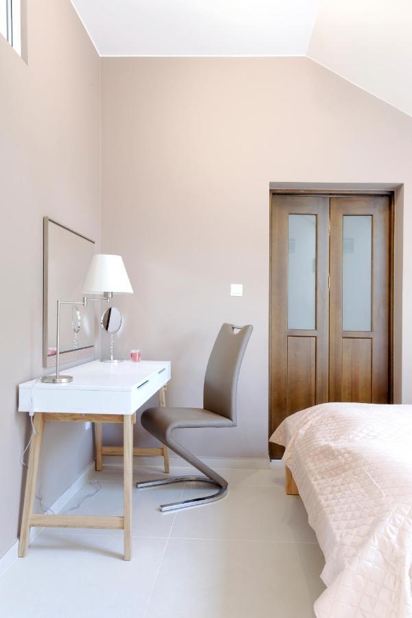 Modern Apartment In Jawiszowice Екстериор снимка